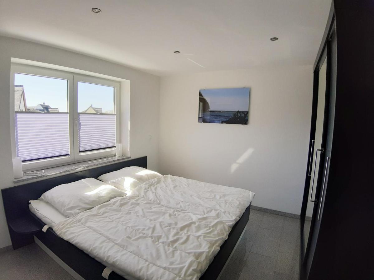 Wellenreiter 1 Apartamento Breege Exterior foto